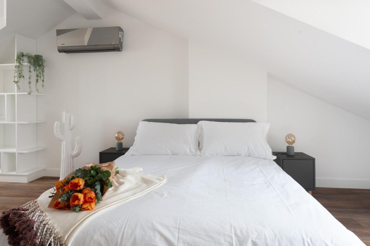 Embaixador Apartments&Suites Lisbona Esterno foto