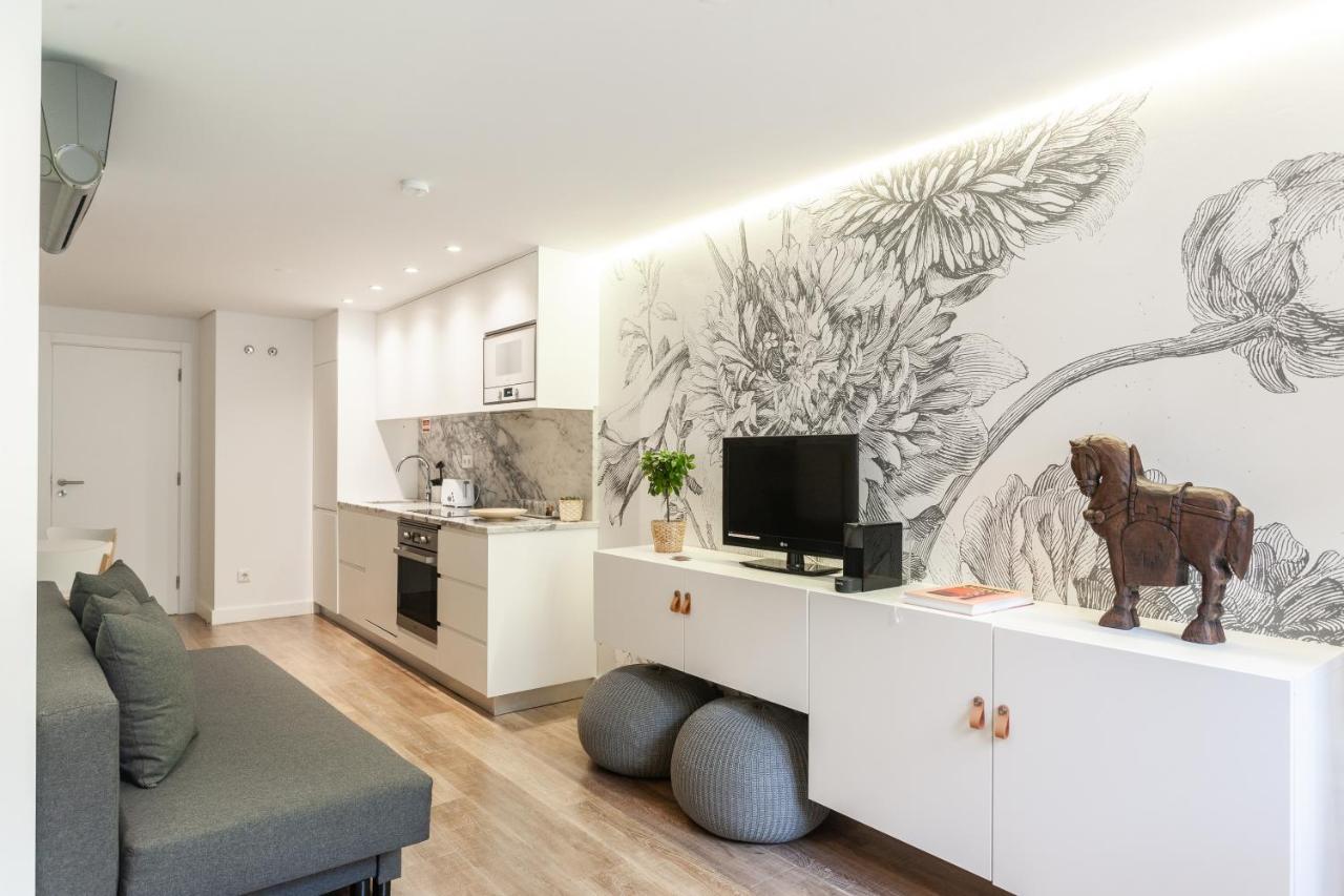 Embaixador Apartments&Suites Lisbona Esterno foto